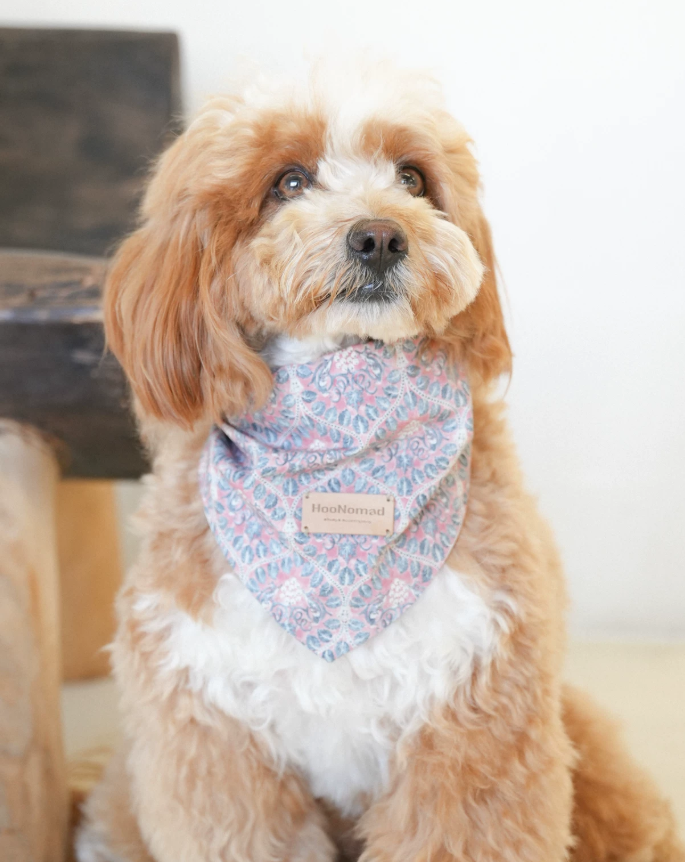 VintagePaw Plaid Triangle Scarf